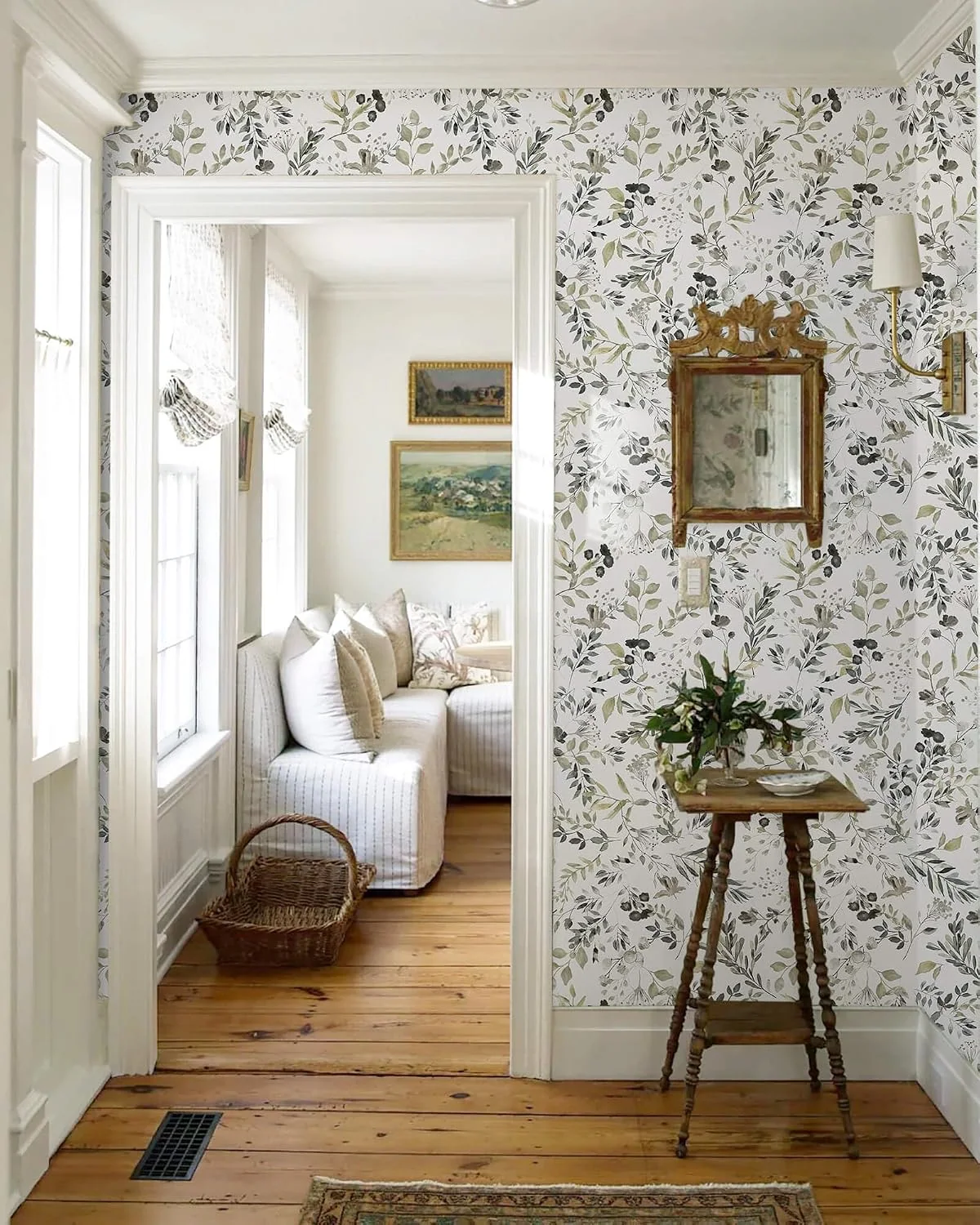 Heroad Green Vintage Leaf peel and stick wallpaper in a room
