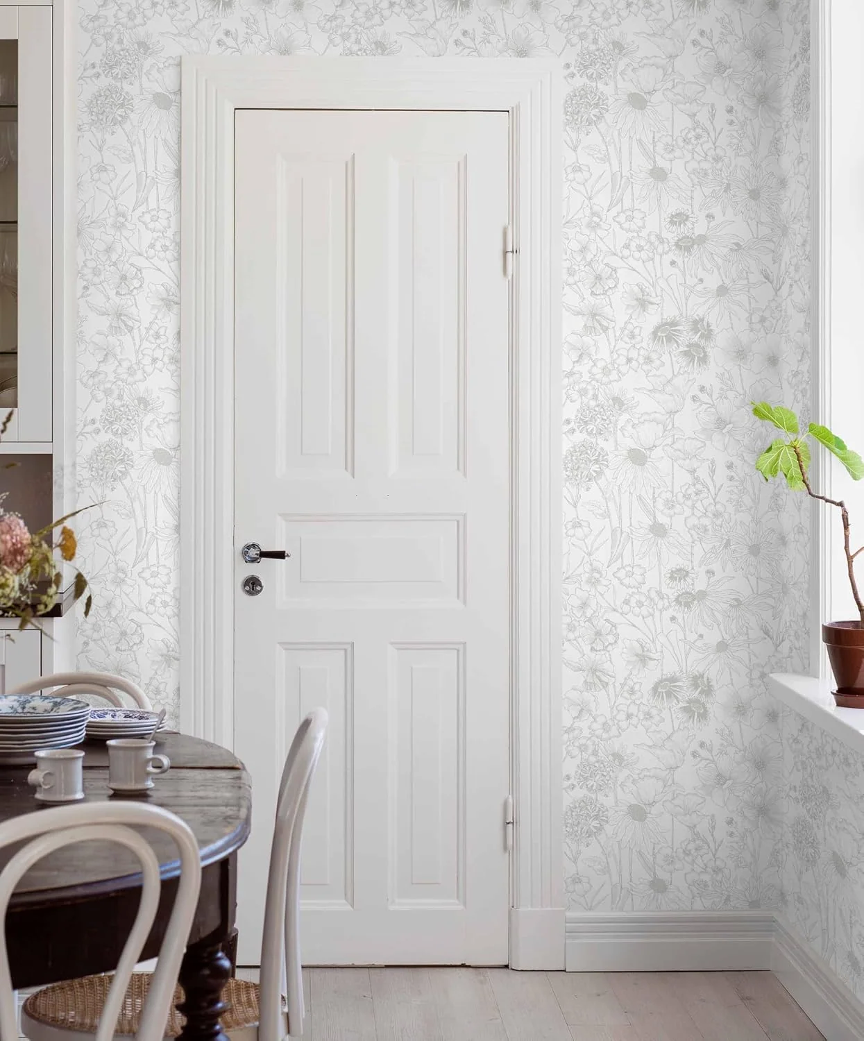 Heroad Grey Boho Floral peel and stick wallpaper in a room