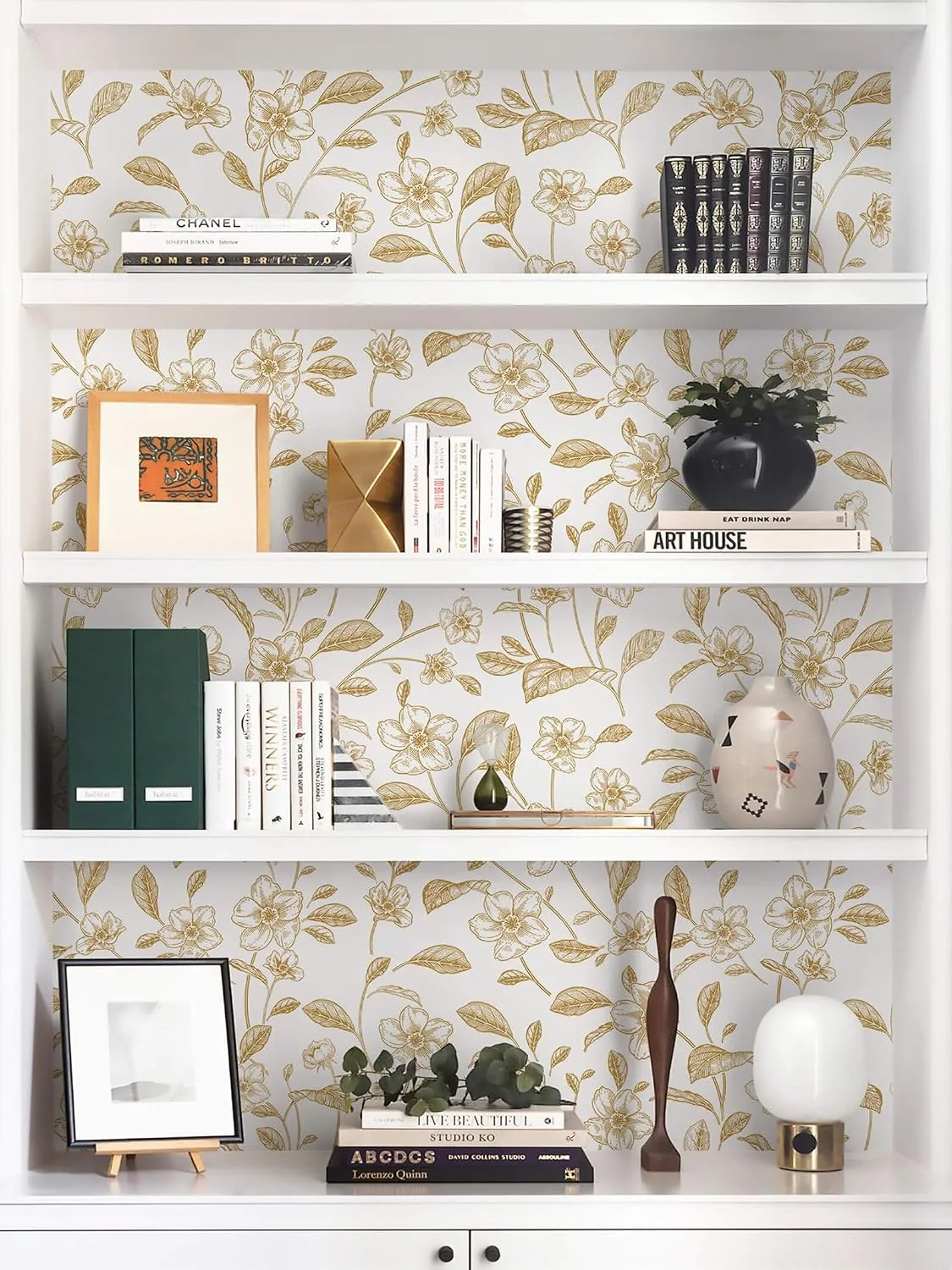 Heroad White Boho Floral peel and stick wallpaper in a room