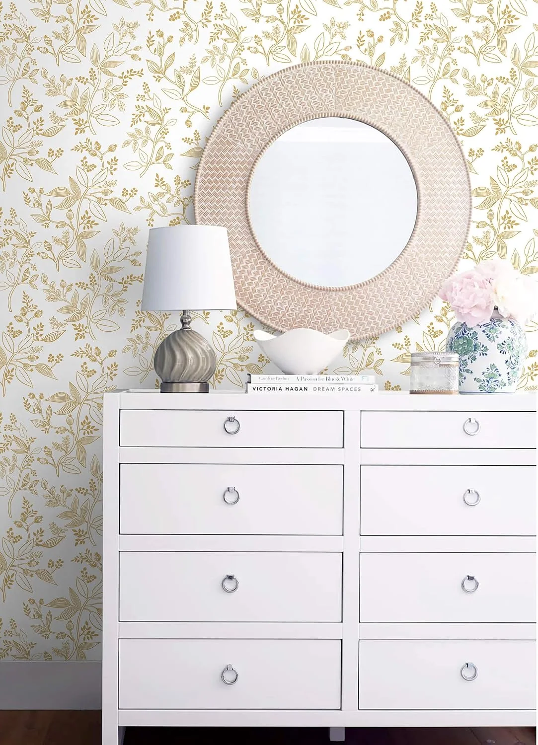Heroad White and Gold Botanical peel and stick wallpaper in a room