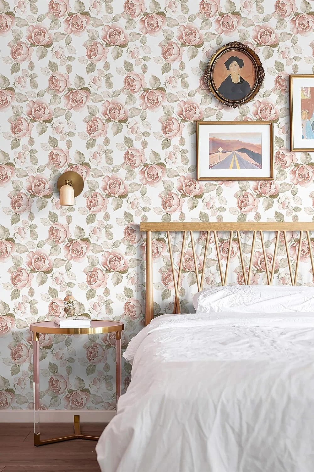 Heroad Blush Rose Vintage Floral peel and stick wallpaper in a room