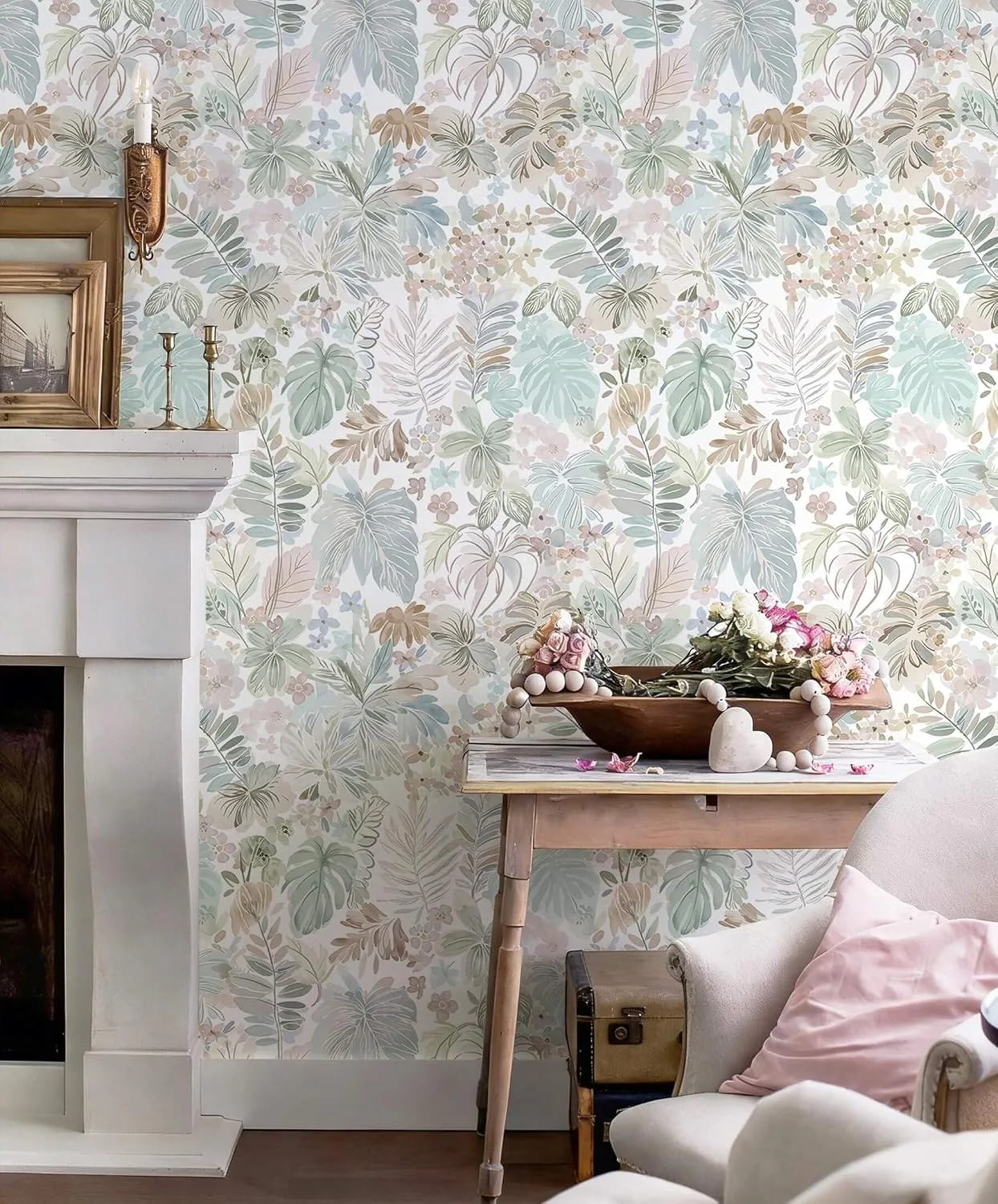 Heroad Pink Tropical Botanical peel and stick wallpaper in a room