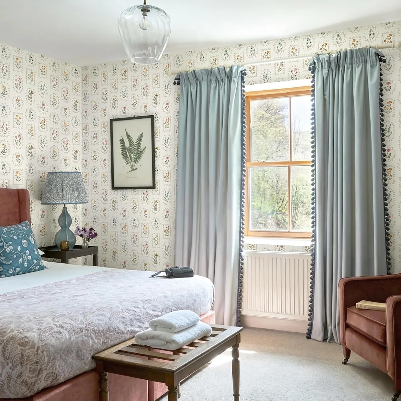 Heroad Cream Botanical Cameo peel and stick wallpaper in a room
