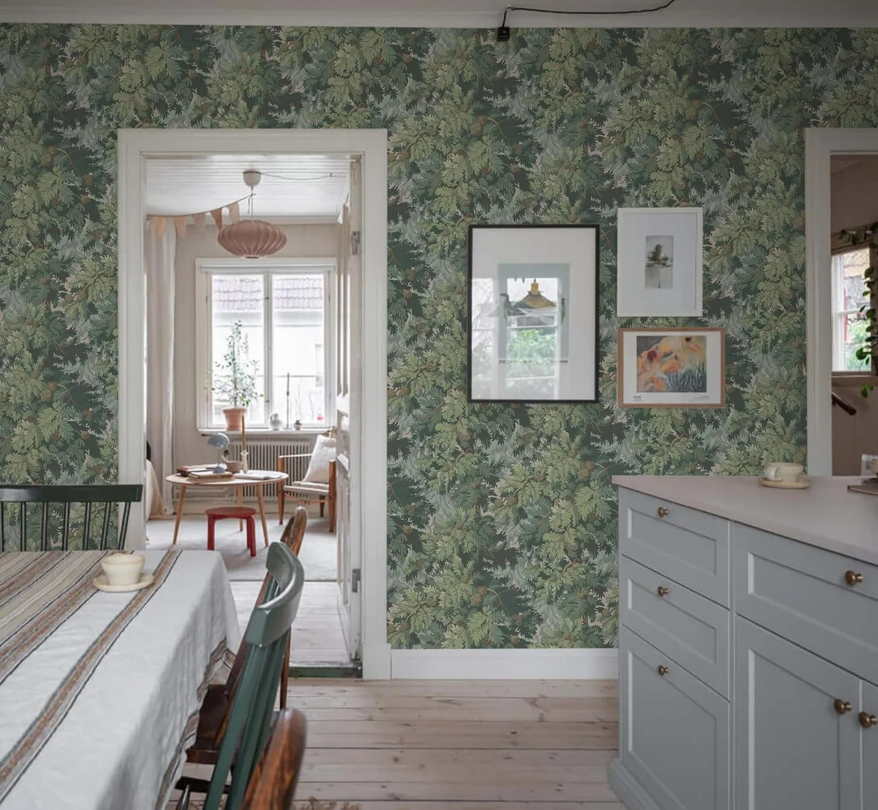 Heroad Dark Green Vintage Botanical peel and stick wallpaper in a room