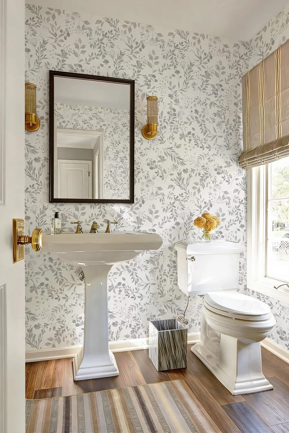 Heroad Grey Vintage Botanical peel and stick wallpaper in a room