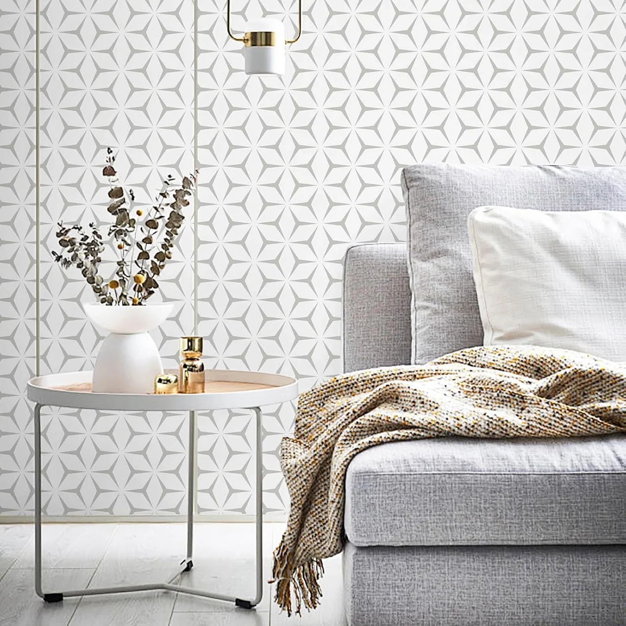 Heroad Light Grey Modern Geometric peel and stick wallpaper in a room