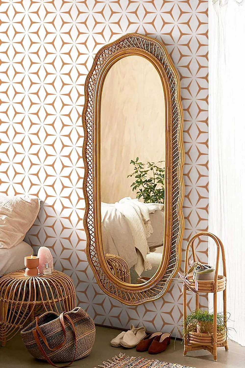 Heroad Orange Modern Geometric peel and stick wallpaper in a room