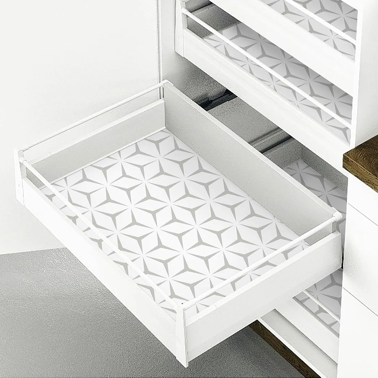 Heroad Light Grey Modern Geometric peel and stick wallpaper in a room
