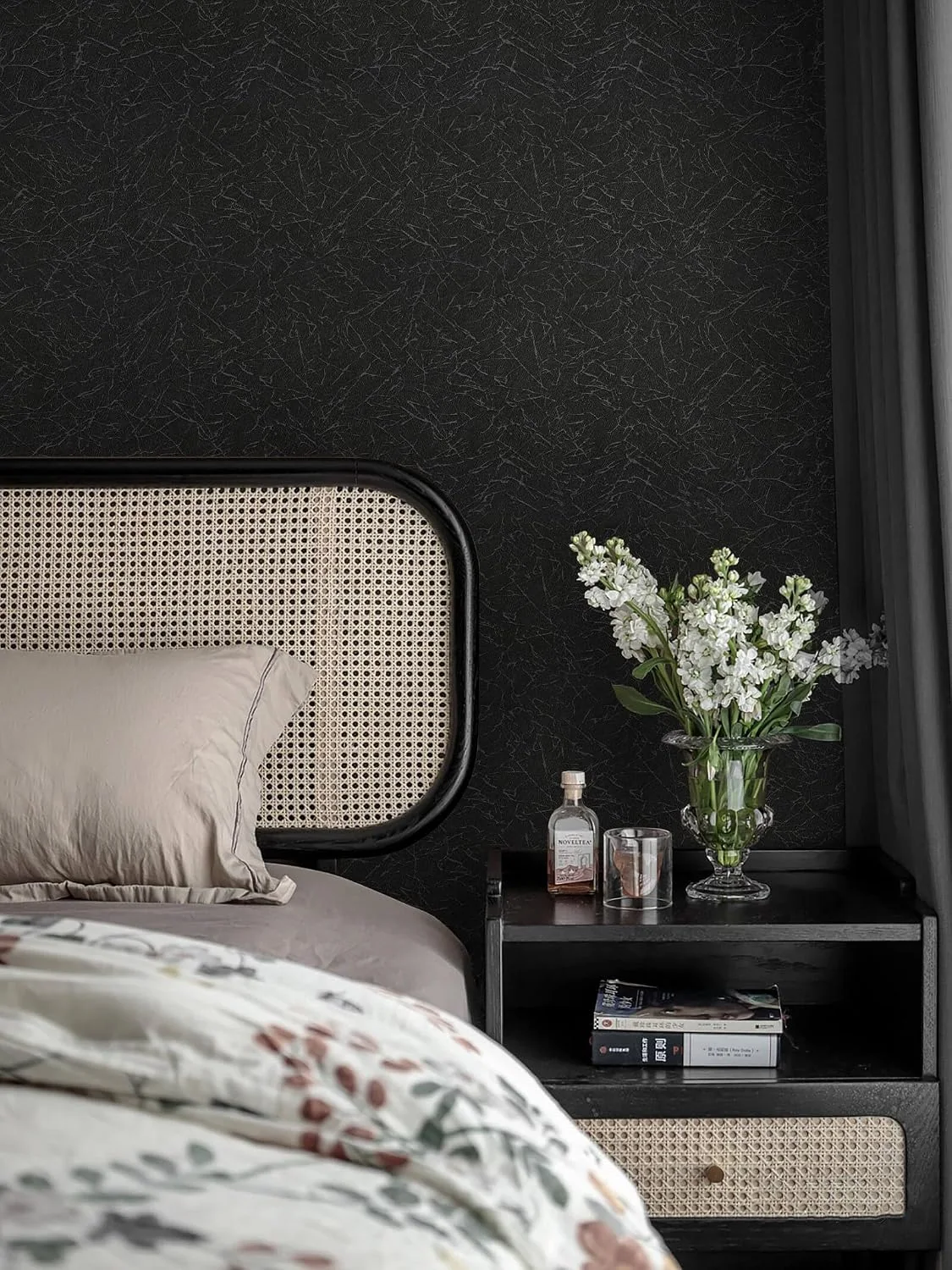 Heroad Black Silk peel and stick wallpaper in a room