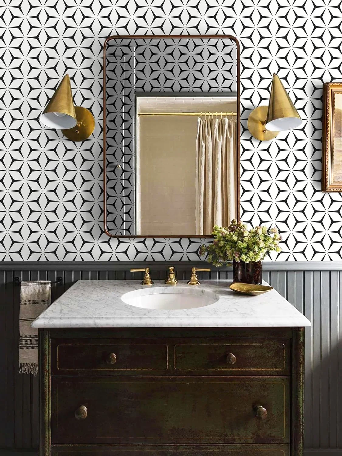 Heroad Black and White Star Geometric peel and stick wallpaper in a room